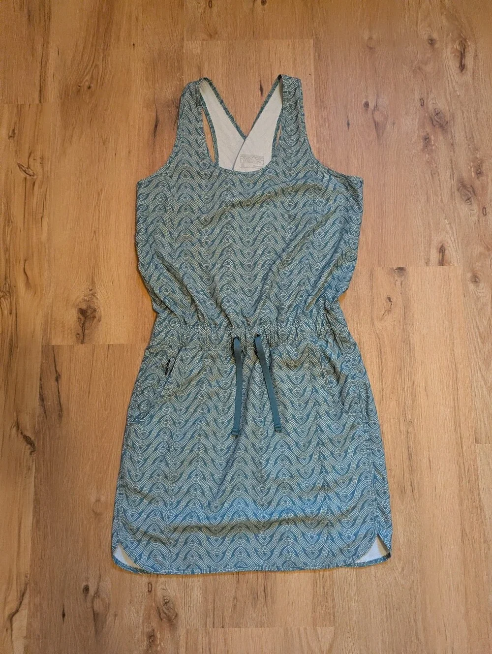 Patagonia Fleetwith Dress Size Xs